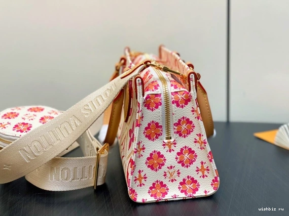 WIS LOUIS ONTHEGO East West VUITTON 0119